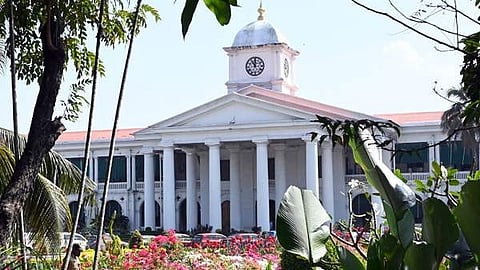 Police Officer bitten by snake while patrolling at secretariate