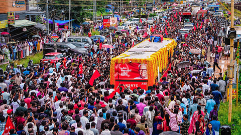 Tribute to V S Achuthanandan