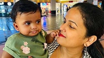 Vipanchika and her daughter Vaibhavi 