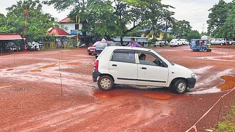 Motor Vehicle Department issues new circular allowing automatic gear cars and electric vehicles to be used for license test