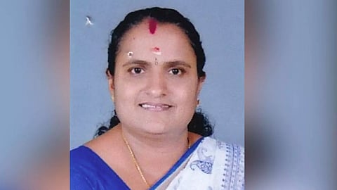  Ward member found died in Aryanadu