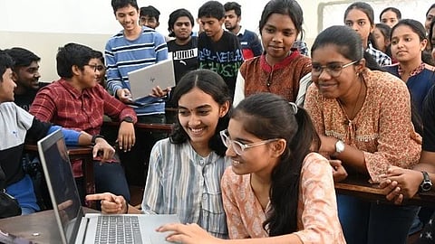 Free computer and JRF training in Kannur