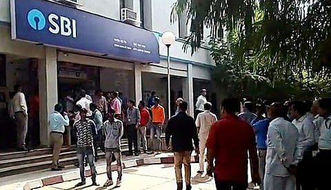 sbi bank robbery chadchan vijayapura