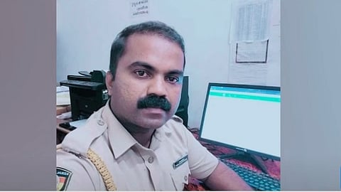 A policeman died in a road accident while on duty in Kasaragod