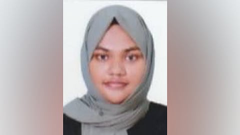 A student of Maharaja's College drowned in the sea and died