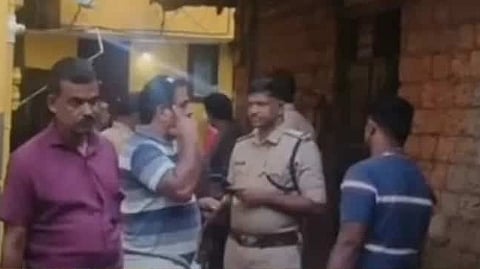 Dead body found in quarters 