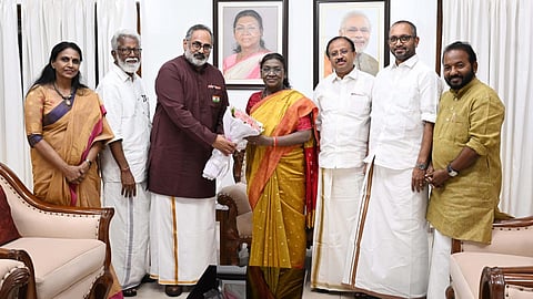 Sabarimala gold loot: BJP meets President, expresses concern