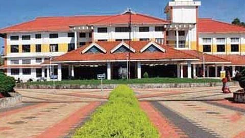 Calicut University jobs