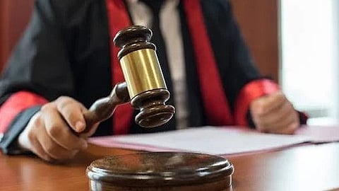 Dubai Driver, Dubai Court