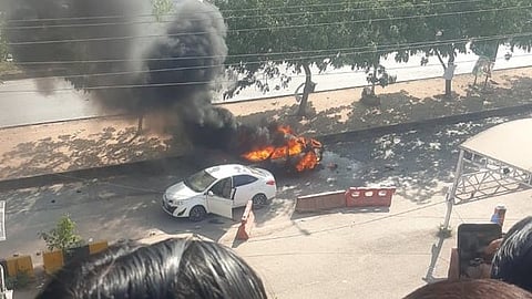 Car explodes outside district court in Pak's Islamabad, 12 killed