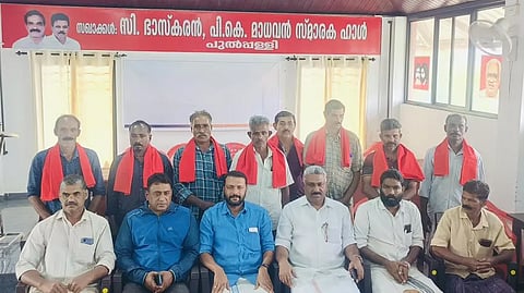 intuc worker rajan and co workers from wayand Mullankolli join citu