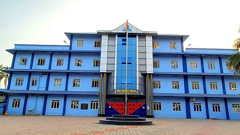 Prisoners attack Viyyur high Security officer