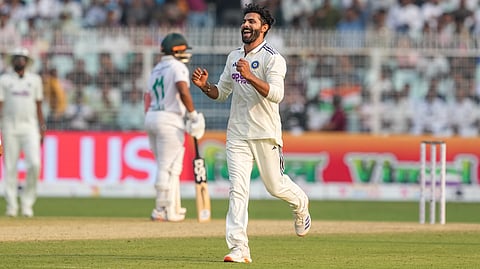 Ravindra Jadeja celebrates the wicket 