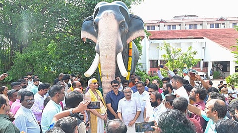 Guruvayur Kesavan's renovated statue dedicated