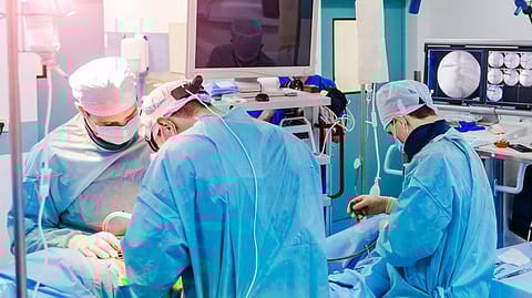 Assistant Surgeon Job