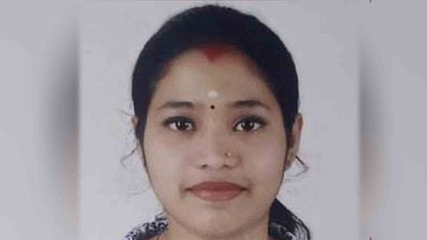 pregnant woman died of burns in Varantharappilly Thrissur