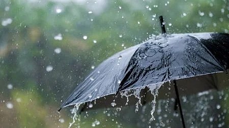 തിങ്കളാഴ്ച വരെ ശക്തമായ മഴയ്ക്ക് സാധ്യത; യെല്ലോ അലര്‍ട്ട്