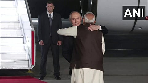 Modi welcomes Putin