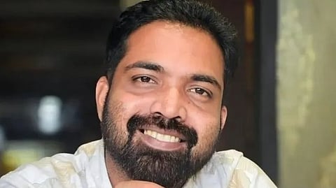 case filed against youth congress leader for filming voting