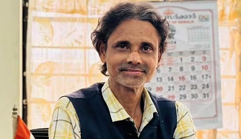 college professor dies in class room at kanjiramkulam