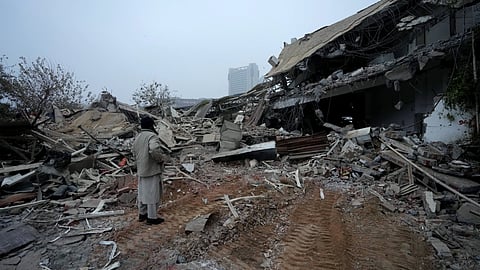  anti-encroachment drive near the Syed Faiz Elahi Mosque
