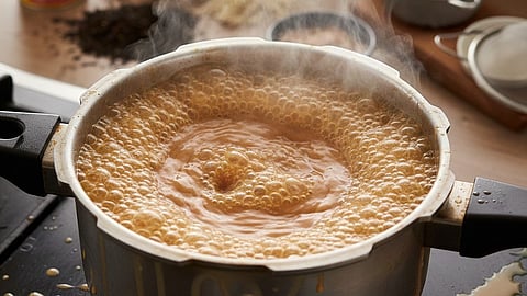 pressure cooker dum tea