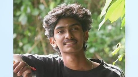 Plus Two student commits suicide 