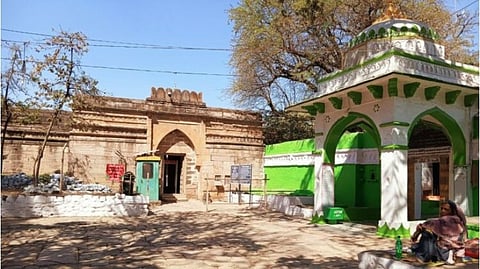  Bhojshala Temple-Kamal Maula Mosque 
