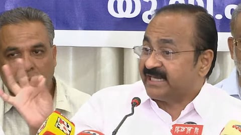 vd satheesan against pinarayi government