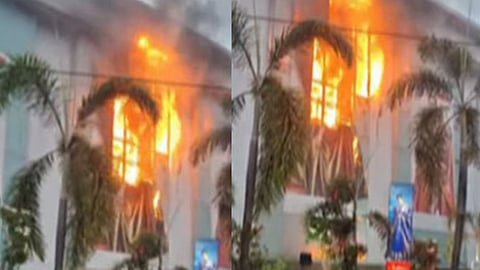 Massive fire breaks out at Jayalakshmi Textiles in Kozhikode