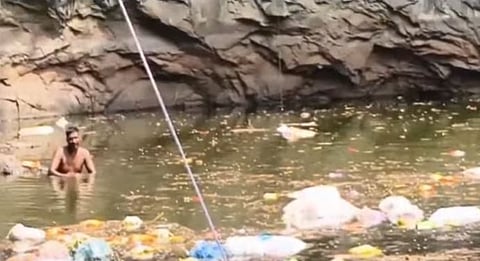 Lorry falls into rock pool in Malappuram Athavanad