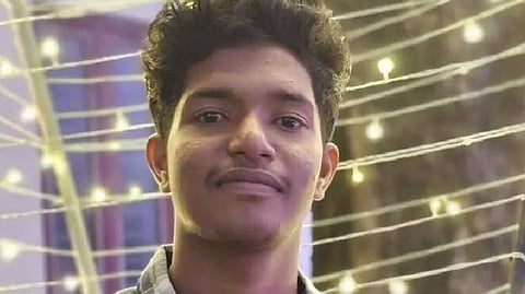 21 year old died while eating puffs snack in ernakulam