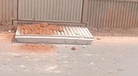 National Highway Construction; Huge slab on side wall falls onto service road, accident narrowly avoided