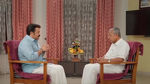 Mohanlal- Pinarayi Vijayan