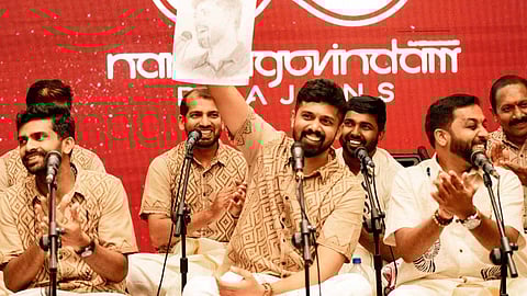 Nandagovindam Bhajans