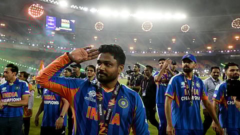 Fia Garments owner Nitin Babu awarded bonuses to employees following India's T20 victories