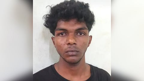 Two youths arrested for stealing a 4-gram gold chain from a toddler in Vizhinjam