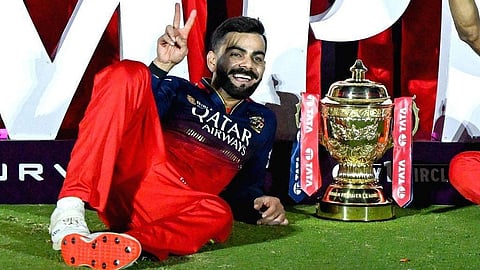 Royal Challengers Bengaluru kohli with ipl trophy
