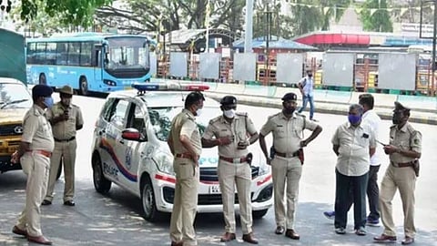 Bengaluru woman finds husband dead at home, jumps to death from 17th floor