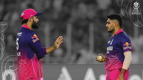 Riyan Parag with thushar in ipl