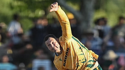 George Linde bowling