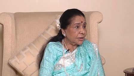 Asha Bhosle suffers cardiac arrest, gets admitted to Breach Candy Hospital
