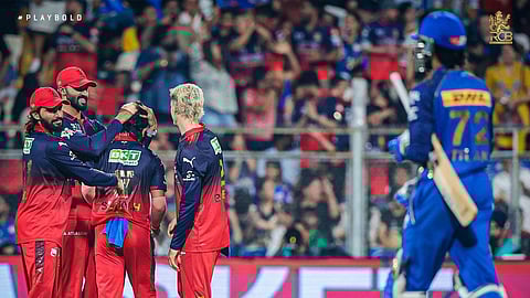 royal challengers bengaluru team wicket celebration 