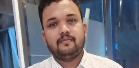 young man collapsed and died in Karipur after suffering heatstroke