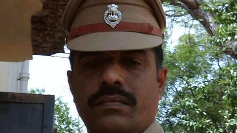 മേലുദ്യോഗസ്ഥരുടെ അഴിമതി ഫേസ്ബുക്ക് വീഡിയോയിലൂടെ വെളിപ്പെടുത്തിയ പൊലീസ് ഉദ്യോഗസ്ഥന്‍ ആത്മഹത്യക്ക് ശ്രമിച്ചു