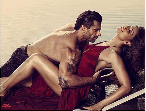 കോണ്‍ഡം പരസ്യം: ആലോചിച്ചെടുത്ത തീരുമാനമെന്ന് ബിപാഷയും കരണും 