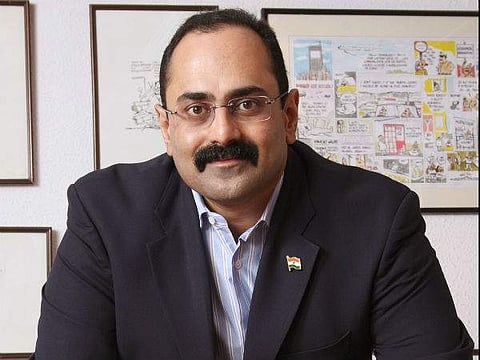 എന്തുകൊണ്ട് സെക്‌സി ദുര്‍ഗയും രാധയും മാത്രം..? സെക്‌സി മേരിയും ആയിഷയും ഒന്നും ഇല്ലാത്തതെന്ത്..? രാജീവ് ചന്ദ്രശേഖര്‍ എംപി