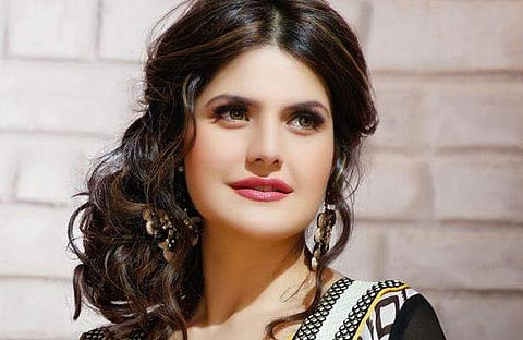 "ദിവസവും വസ്ത്രത്തിന്റെ ഇറക്കം കുറഞ്ഞു, നഗ്നരംഗങ്ങള്‍ തിരുകിക്കയറ്റി" ; അക്‌സര്‍ 2 വിന്റെ അണിയറക്കാര്‍ക്കെതിരെ നടി സറീന്‍ ഖാന്‍