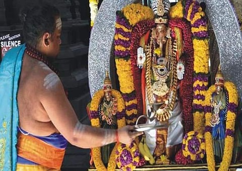 ദളിത് പൂജാരിമാര്‍; കേരളത്തിന്റെ പാത പിന്തുടരാന്‍ കര്‍ണാടകം 