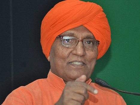 പത്മാവതി വിവാദം: ഗുജറാത്ത് തെരഞ്ഞെടുപ്പ് മുന്നില്‍ കണ്ടുളള ബിജെപി തന്ത്രമെന്ന് അഗ്നിവേശ് 